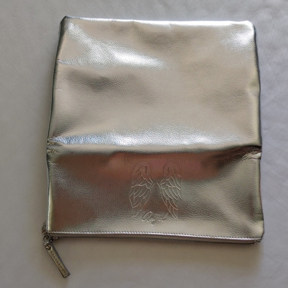 VS Clutch - Picture 2 of 3